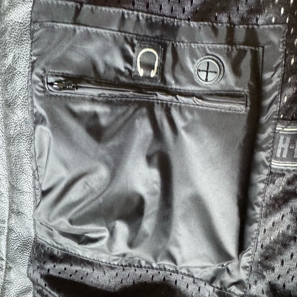 Harley-Davidson® Men's Passing Link Triple Vent Leather Jacket (never worn) - Picture 5 of 6